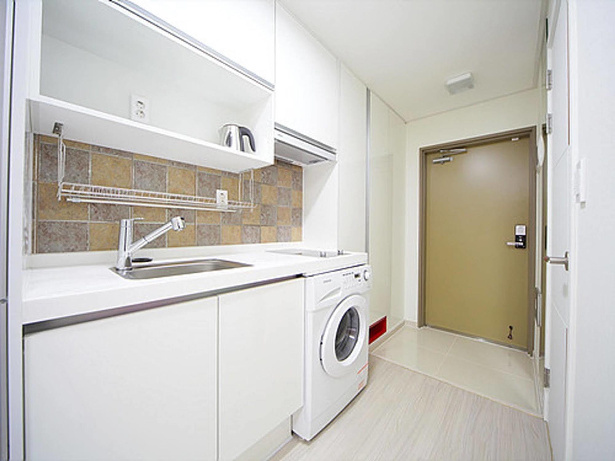 Inn-The City Seoul Exterior photo